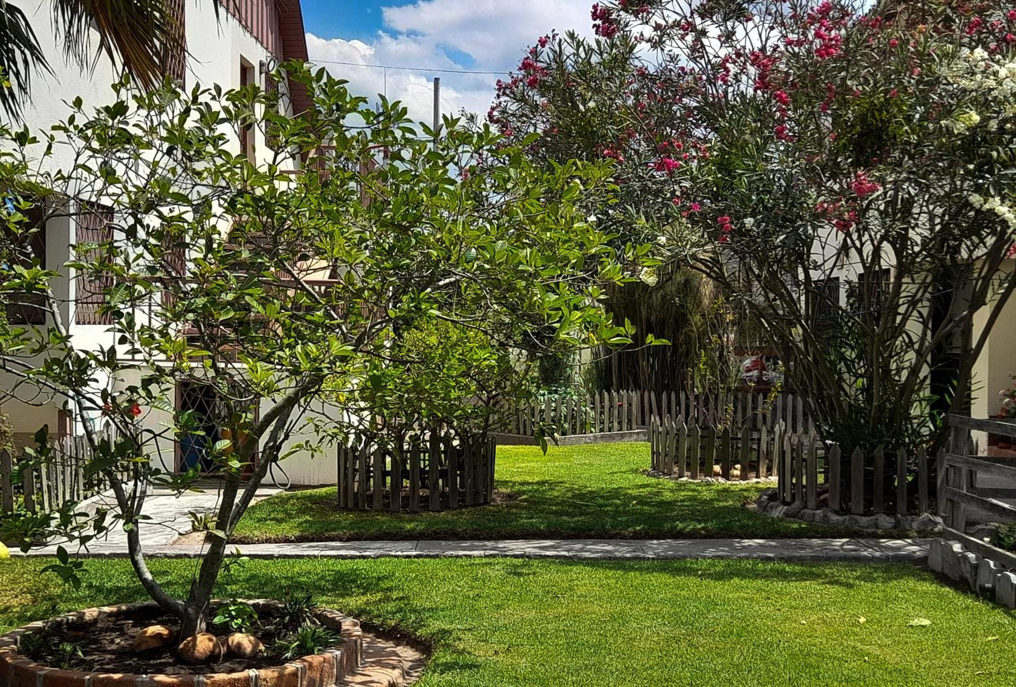 Rose Garden Apartamento Guaillabamba